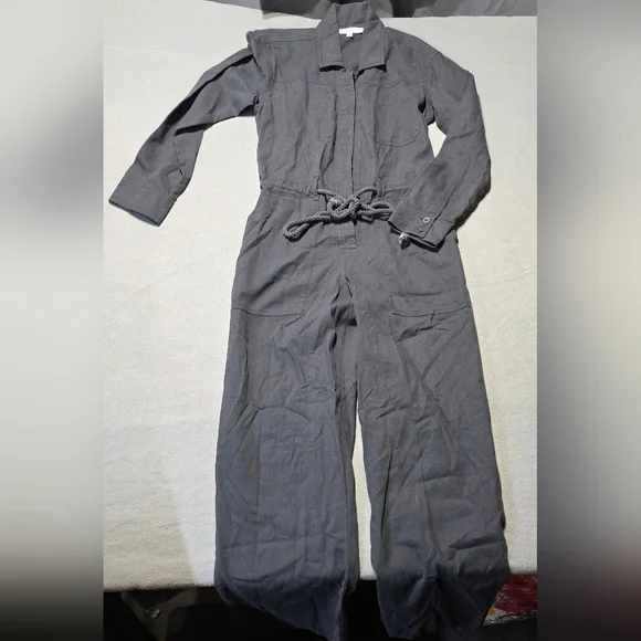 NWT Bluevelvet Charcoal Medium Women's Jumpsuit PTP 22 - Inseam 29 - Picture 3 of 8